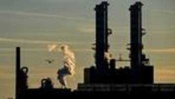 Wirtschaftskrise: Deutsche Industrie baut 100.000 Arbeitsplätze binnen eines Jahres ab
