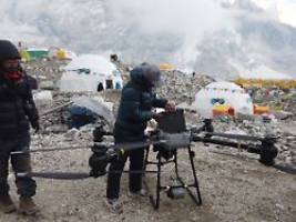 leiser, schneller, effizienter: drohnen bringen lasten auf den mount everest