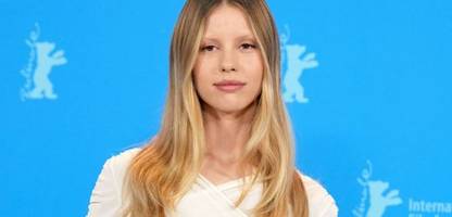 »Star Wars: Starfighter«: Mia Goth soll offenbar Gegenspielerin von Ryan Gosling werden