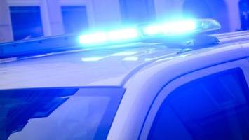 Autofahrer ohne Führerschein flüchtet vor der Polizei