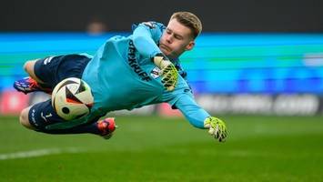 drittligist verl holt torhüter vom vfl wolfsburg