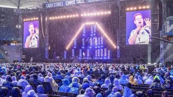 chris tall in hamburg: „lieber authentisch als fremdgesteuert“