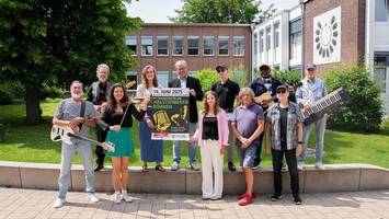 Festival in Halstenbek: Talente aus der Region auf der Show-Bühne