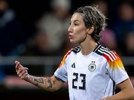 Das war nicht der Plan: Nicht in EM-Kader berufen: Doorsoun tritt aus DFB-Elf zurück