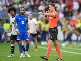 Strittige Entscheidungen: Die DFB-Elf hat das Glück mit den Schiedsrichtern verloren