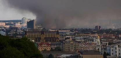 Kyjiw und Odessa: Ukraine meldet Tote und Verletzte nach russischen Angriffen