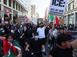 breaking news: bürgermeisterin von los angeles verhängt nächtliche ausgangssperre