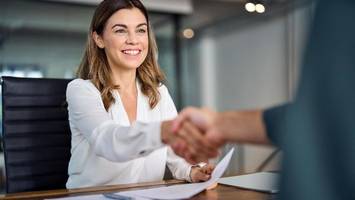 Privatkredit-Vergleich 2025: Aktuelle Zinsen und Anbieter im Check