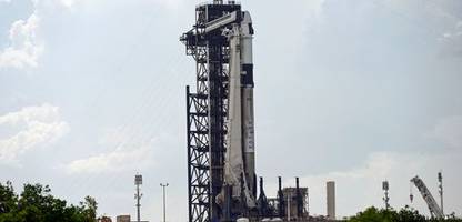 spacex: private raumfahrtmission wegen sauerstoffleck abgesagt