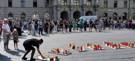 Österreich steht auch an Tag eins nach der Tragödie von Graz noch unter Schock