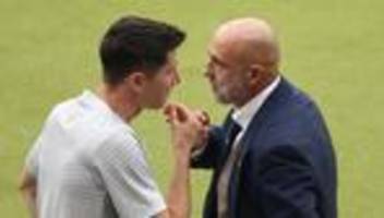 Fußball: Polens Nationaltrainer tritt nach Streit mit Robert Lewandowski zurück