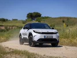 elektrisches stadtmobil: mit dem toyota urban cruiser awd geht's auch auf abwegen gut