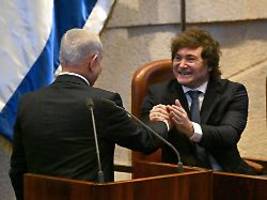 milei spricht vor der knesset: argentinien verlegt seine botschaft nächstes jahr nach jerusalem
