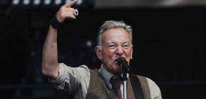 Bruce Springsteen im Olympiastadion Berlin: Erst kommt der Donald-Trump-Rant, dann die Evergreens