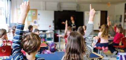 Frankreich: Jungen sind erst nach Schulstart besser in Mathe als Mädchen