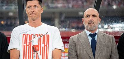 robert lewandowski: polens nationaltrainer michał probierz verliert machtkampf und schmeißt hin