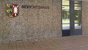 Überfall in tiefgarage: verteidigung fordert neues gutachten