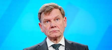 Außenminister Wadephul warnt Iran vor weiterer Zuspitzung im Atomstreit 