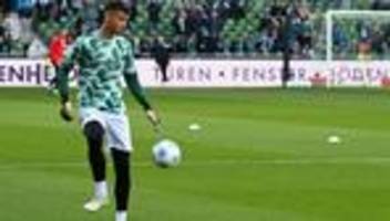 fußball-bundesliga: werder verlängert vertrag mit torwart-talent backhaus
