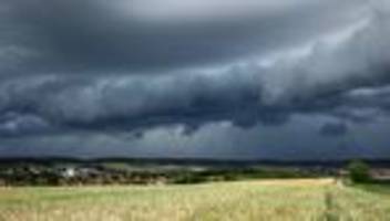 wetterbericht: hitze, hagel, hochwasser: am wochenende drohen unwetter