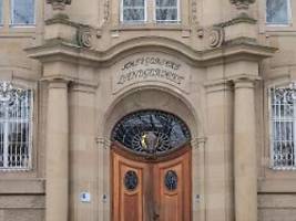 minderjähriges opfer erblindet: 14-jähriger steht nach kopfschuss auf freund vor gericht
