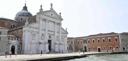 Jeff Bezos: Aktivisten protestieren gegen Hochzeit von Lauren Sánchez und Amazon-Gründer in Venedig