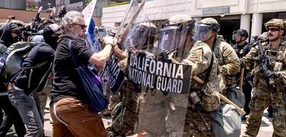 Los Angeles: Donald Trump inszeniert Chaos mit Soldaten gegen Proteste