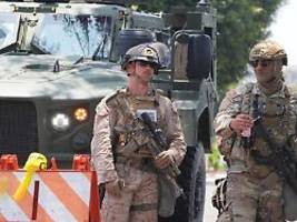 Das Geld der Steuerzahler: Vor Anti-Trump-Protesten: Marines beziehen Stellung in L.A.