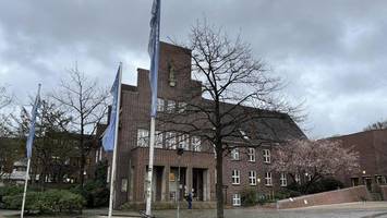 14 Millionen Euro fehlen, aber Kiel nickt Wedels Haushalt ab