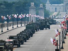 USA: Trump-Parade mit Begleitmusik