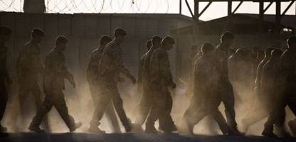 Bundeswehr: Lautstarke Diskussionen über Verteidigung ohne Substanz