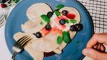 Teigtaschen mit Waldbeeren: Teigtaschen mit Waldbeeren
