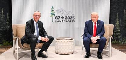 G7-Gipfel: Friedrich Merz und Donald Trump sprechen am Rande des Gipfels