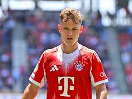 Eberl von Streichlisten genervt: Transferdruck beim FC Bayern: Sportvorstand rüffelt Kimmich