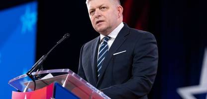 Slowakei: Regierungschef Robert Fico bringt Nato-Austritt ins Spiel