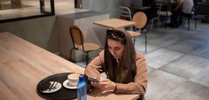 Iran: Staatsfernsehen rät Bevölkerung zum Löschen von WhatsApp