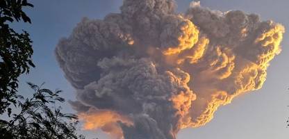 Indonesien: Vulkan Lewotobi Laki-Laki auf Flores ausgebrochen, Flüge nach Bali gestört