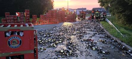 tragischer bier-unfall: rund 5600 flaschen weißbier zerbrochen