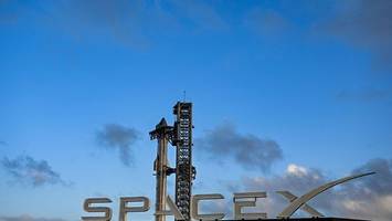 SpaceX-Rakete detoniert in gewaltigem Feuerball