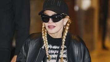 berliner start-up schafft es an madonnas beine