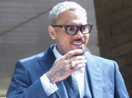 Mit Flasche zugeschlagen?: Chris Brown steht mal wieder vor Gericht