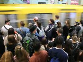 Rekordhöhe bei Bevölkerungszahl: 83,6 Millionen Menschen lebten Ende 2024 in Deutschland
