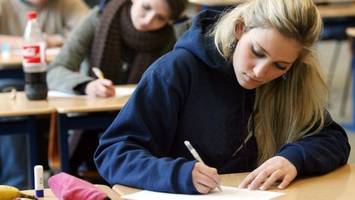 abitur-klausuren gestohlen: schüler müssen prüfung neu schreiben