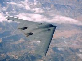 Mit bunkerbrechenden Bomben?: US-Armee verlegt B-2-Bomber in den Pazifik
