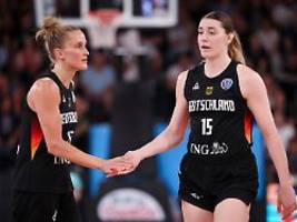 Uncharakteristische Fehler: Herber EM-Dämpfer: Basketballerinnen kassieren Abreibung