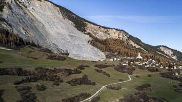 Alarmstufe Rot wegen möglichem Bergsturz im Schweizer Dorf Brienz