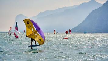 wieder unglück in italien: radfahrer stürzt in den gardasee