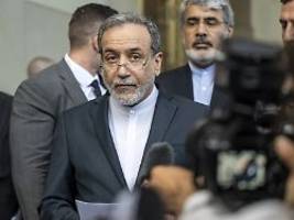 Außenminister reist zu Putin: Iran will sich mit allen notwendigen Mitteln gegen die USA wehren
