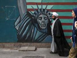 Iran darf Angriff zurückschlagen: Völkerrechtler: Gewaltverbot unterscheidet nicht zwischen Mullah-Regime und Demokratie