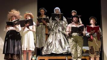 bilanz der autor:innentheatertage: vom alltag bis ins all